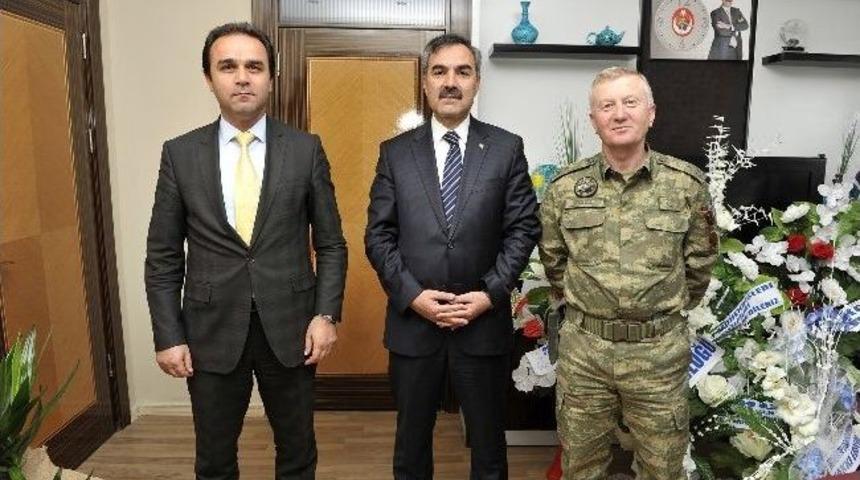 Başkan &Ccedil;oban&rsquo;a Ziyaretler Devam Ediyor