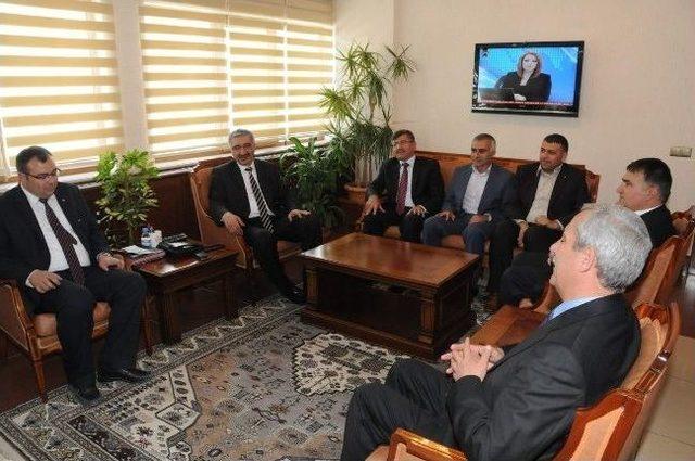 Belediye Başkanı Akdoğan'dan Vali Kılıç'a Ziyaret