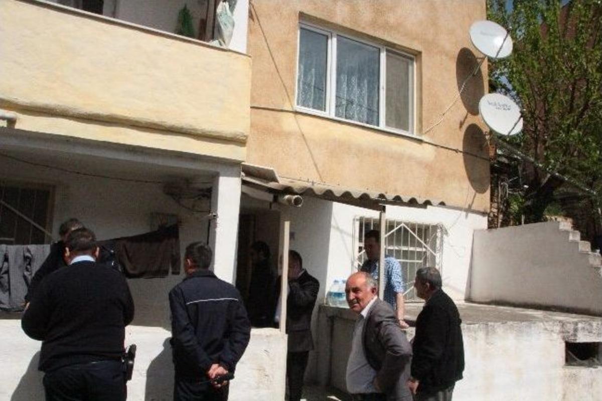 Yalnız Yaşayan Yaşlı Adam Evinde &Ouml;l&uuml; Bulundu