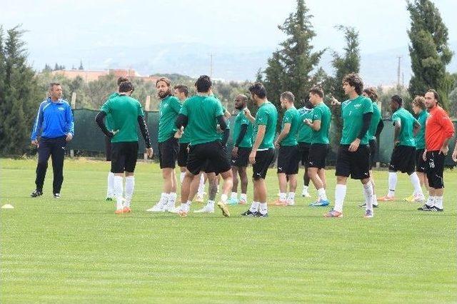 Akhisar Belediyespor, Kayserispor Maçının Hazırlıklarını Sürdürüyor