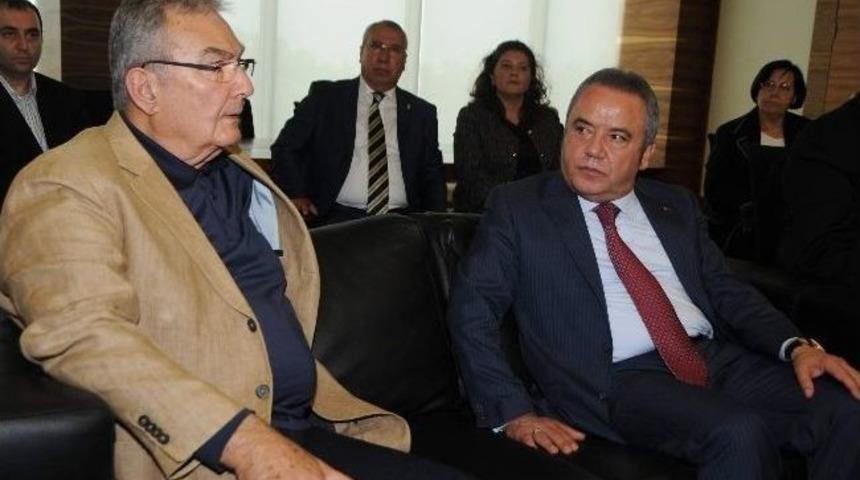 Baykal&rsquo;dan Konyaaltı Belediye Başkanı B&ouml;cek&rsquo;e Ziyaret