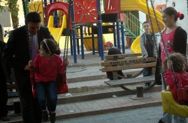 Başkan Eroğlu, Vatandaşla G&ouml;n&uuml;l K&ouml;pr&uuml;s&uuml; Kurdu 2