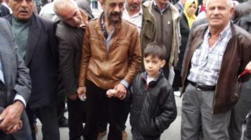 Kaybolan &Ccedil;ocuğu Polis Sahip &Ccedil;ıktı