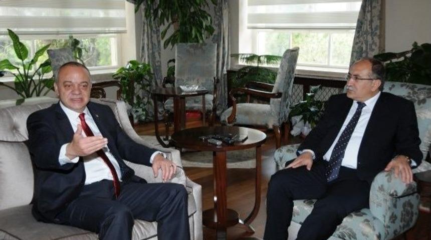 Başkan Erg&uuml;n&rsquo;den Vali Savaş&rsquo;a Ziyaret