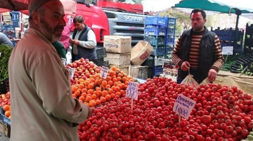 Yozgat&rsquo;ta Pazarcı Esnafı Kampanya İle Vatandaşa Daha Ucuz Sebze Ve Meyve Satacak