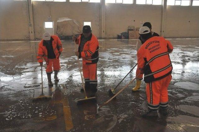 Kapalı Pazarda Bahar Temizliği 3