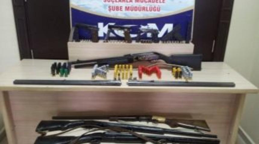 Denizli&rsquo;de Silah Ticaretine 2 G&ouml;zaltı
