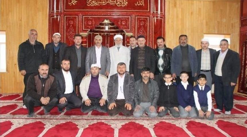 Akdağmadeni Sanayi Sitesi Esnafından Kutlu Doğum Etkinliği