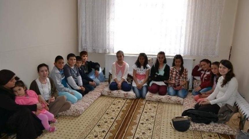 Kulu&rsquo;da Şehit Annesine Ziyaret