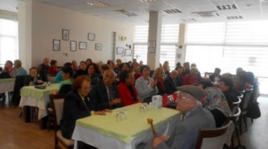 S&ouml;ke'de K&ouml;y Enstit&uuml;lerinin Kuruluş Yıl D&ouml;n&uuml;m&uuml;n&uuml; Kutlamaları