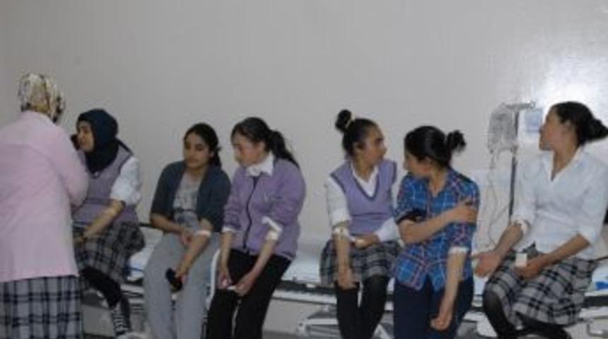 Diyarbakır'da Gıda Zehirlenmesi