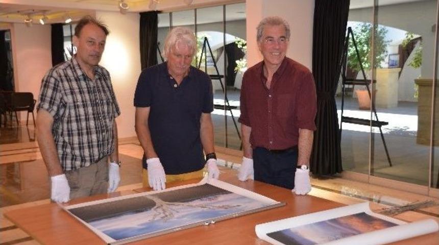 Kraliyet Sanat&ccedil;ıları Marmaris'te Sergi A&ccedil;ıyor