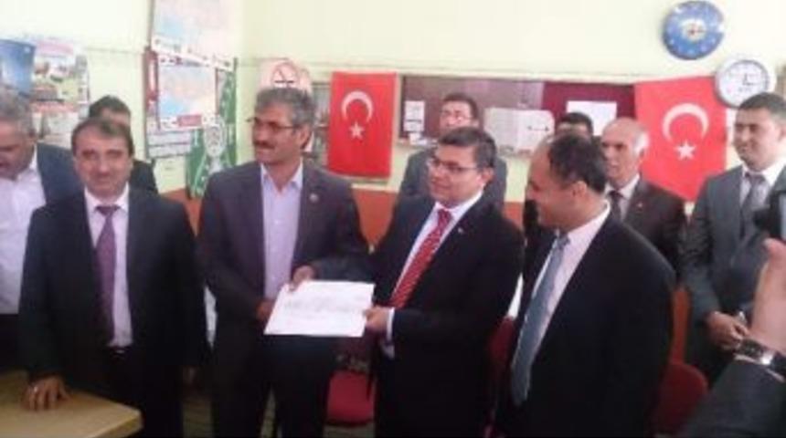 S&uuml;t Sığırı Yetiştiriciliği Kursiyerlerine Sertifika