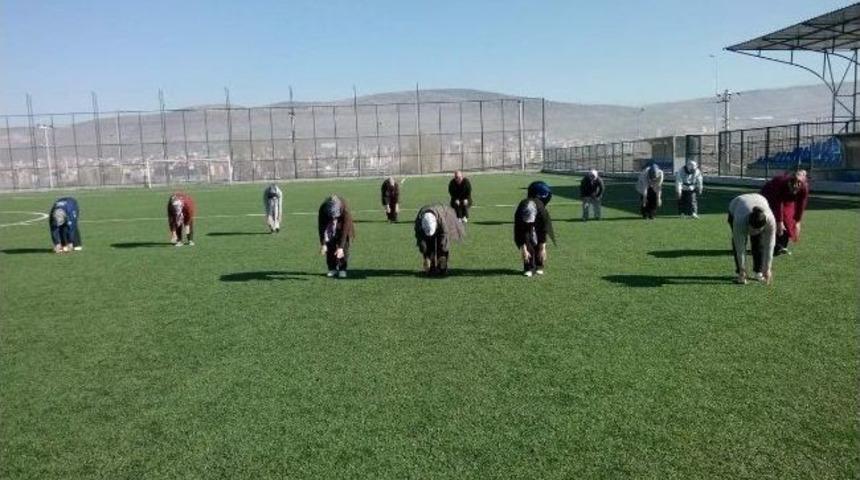 Yeşilkent Ev Hanımlarının Spor Seferberliği