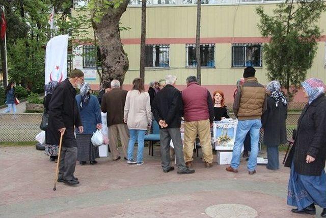 Hendek te &Uuml;cretsiz Sağlık Taraması Yapıldı 3