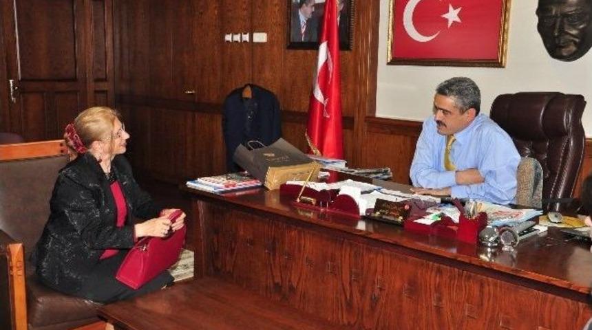 Cumhuriyet Kadınlar Derneği, Alıcık&rsquo;ı Ziyaret Etti