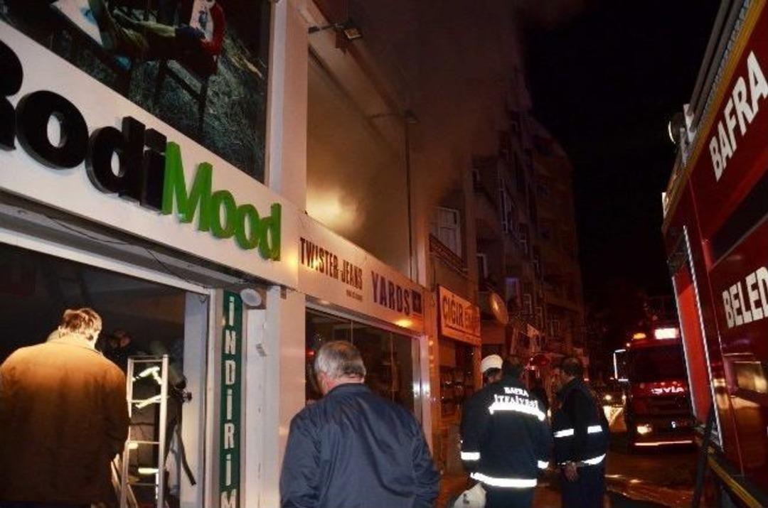 İş Yerinde Meydana Gelen Patlama Ve Yangın Korkuttu