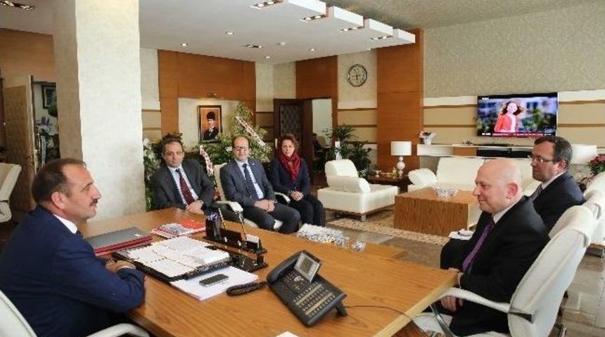 Ankara &Uuml;niversitesi Rekt&ouml;r&uuml;nden Başkan Duruay&rsquo;a Ziyaret