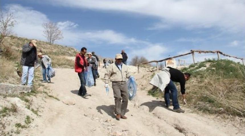 G&uuml;vercinlik Vadisi&rsquo;nde &Ccedil;evre Temizliği Yapıldı