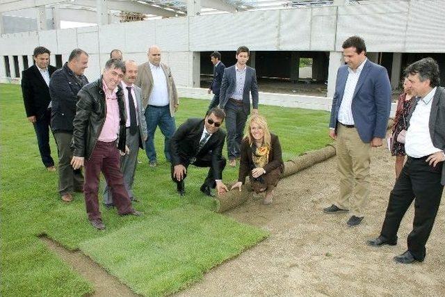 Başkanlar, G&ouml;ztepe Spor Kul&uuml;b&uuml;&rsquo;n&uuml;n Urla&rsquo;daki Tesisini Gezdi 1