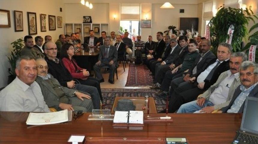 Kula Mhp Tam Kadro Başkan Tosun'u Ziyaret Etti