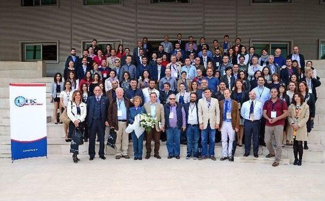 Uluslararası İlişkiler D&uuml;nyasının Kalbi İzmir de Atıyor 1