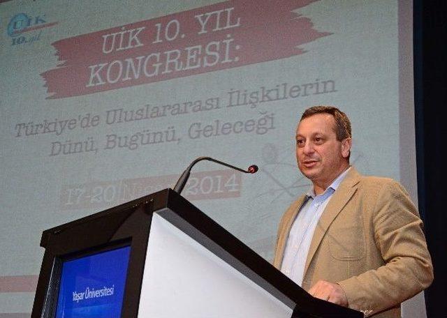 Uluslararası İlişkiler D&uuml;nyasının Kalbi İzmir de Atıyor 3