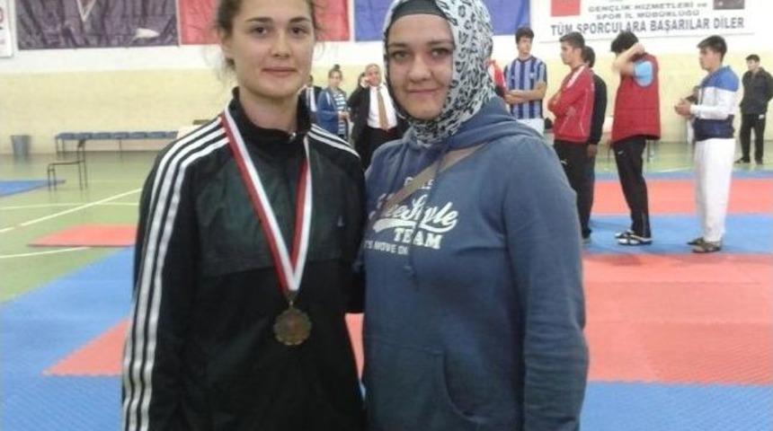 Kamerspor&rsquo;da &Ccedil;ifte Sevin&ccedil;