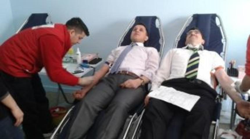 Din G&ouml;revlilerinden Kan Bağışı Kampanyası