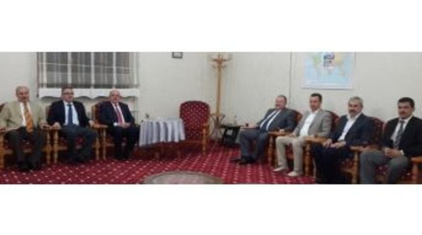 M&uuml;d&uuml;r Yurtman Saray Talebe Yurdu'nu Ziyaret Etti