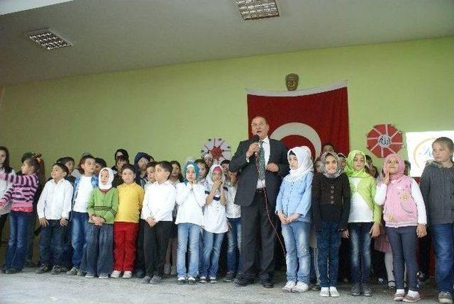 Kırka Mehmet Akif Ersoy Ortaokulu &Ouml;ğrencilerinden Kutlu Doğum Etkinliği 2