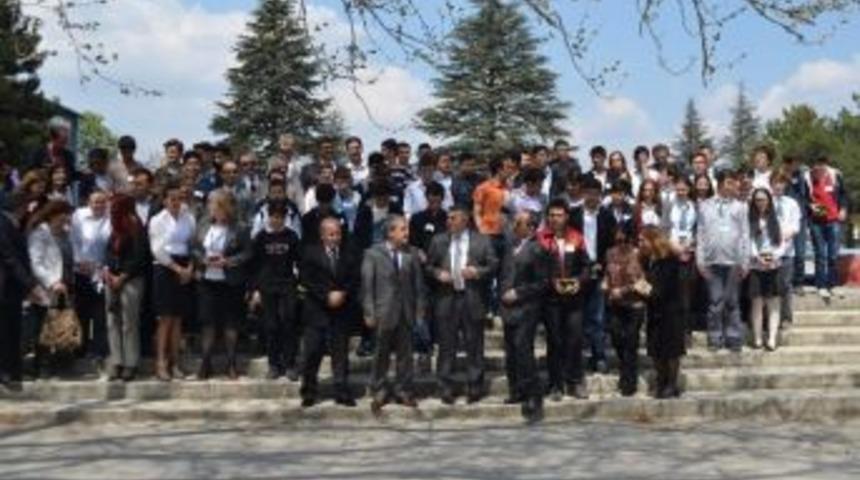 &lsquo;yunus Emre&rsquo; İsimli 50 &Ouml;ğrenci Bir Araya Getirildi