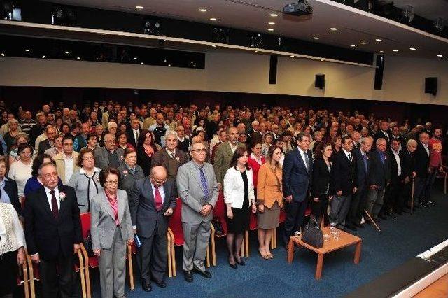 Bal&ccedil;ova da K&ouml;y Enstit&uuml;leri Anması 1