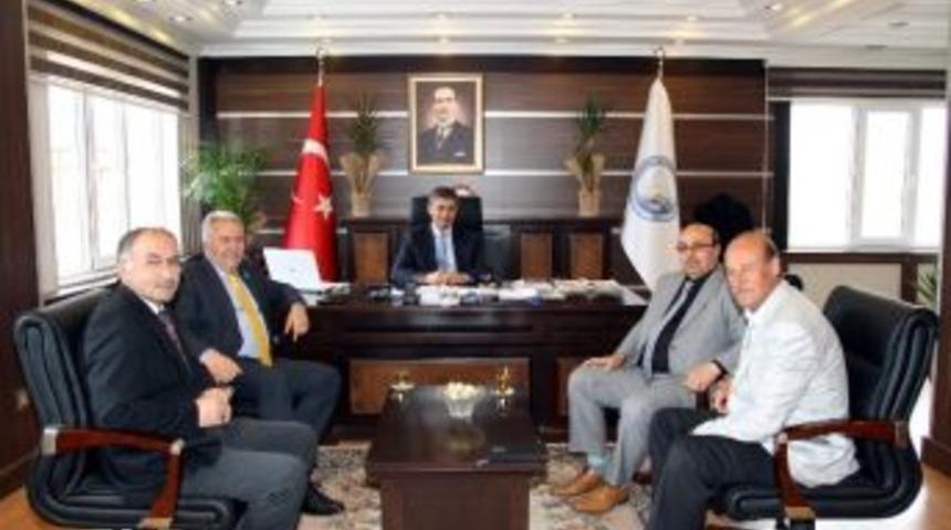 Meclis Başkanından, Suşehri Belediye Başkanı Y&uuml;ksel&rsquo;e Ziyaret
