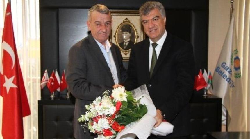 Başkan Şenol'u Gururlandıran Ziyaret