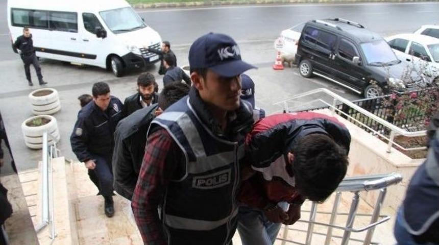 Uyuşturucu Tacirleri Tutuklandı