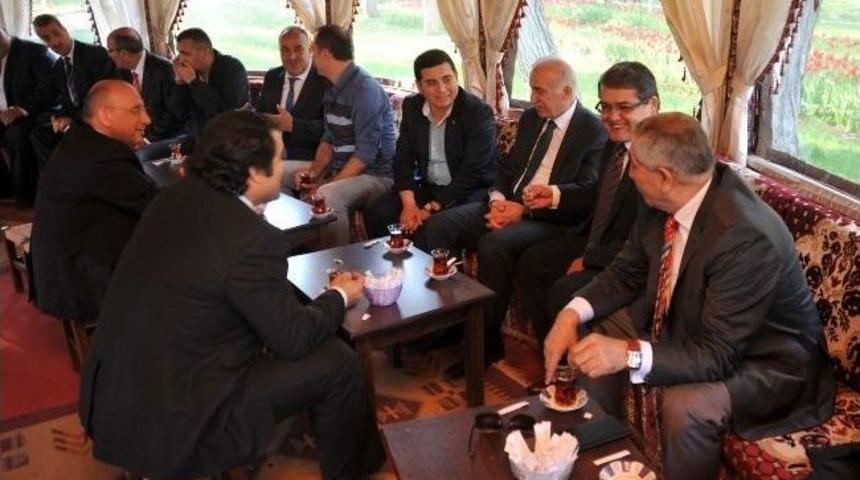 Trt Genel M&uuml;d&uuml;r&uuml; Şahin&rsquo;den Kepez&rsquo;e &Ouml;vg&uuml;