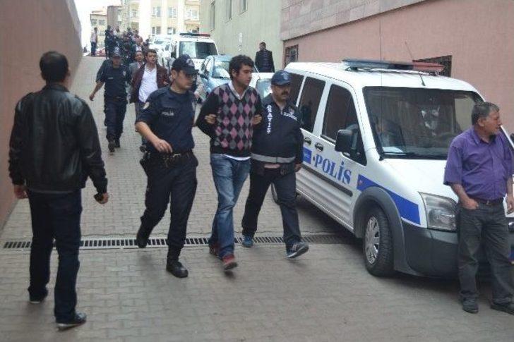 Olaylı Maçın Görüntüleri İzlendi, Taraftarlar Gözaltında G2