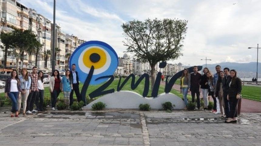 İzmir Logosu İzmirlilerle Buluştu