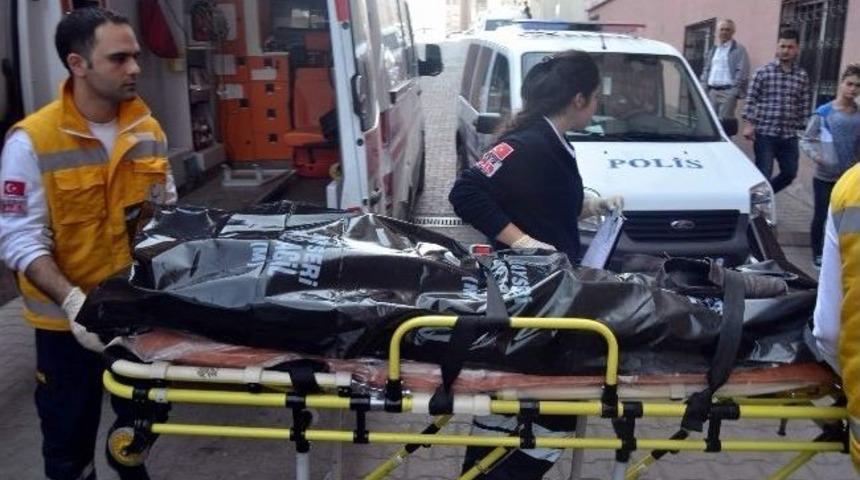 Trafik Kazası: 1 &Ouml;l&uuml;