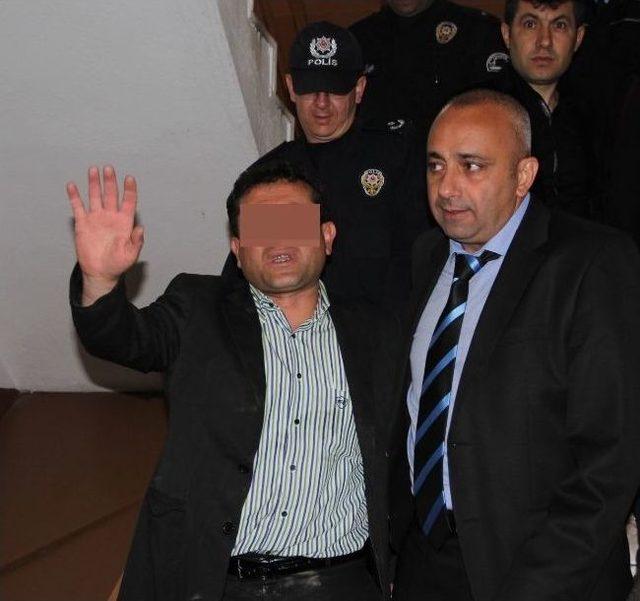 &Ccedil;atıdan İndi, &Ouml;z&uuml;r Diledi 1