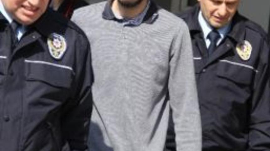 Kendini Bı&ccedil;aklayıp &ldquo;saldırıya Uğradım&rdquo; Diye Su&ccedil; Uydurdu