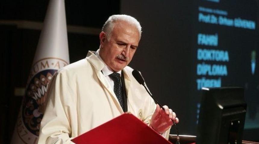 Atat&uuml;rk &Uuml;niversitesi Senatosu&rsquo;ndan Prof. Dr. Orhan G&uuml;venen&rsquo;e Fahri Doktora