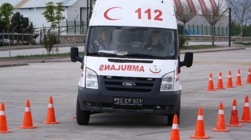 Eskişehir&rsquo;de Ambulans S&uuml;r&uuml;ş Teknikleri Eğitimi