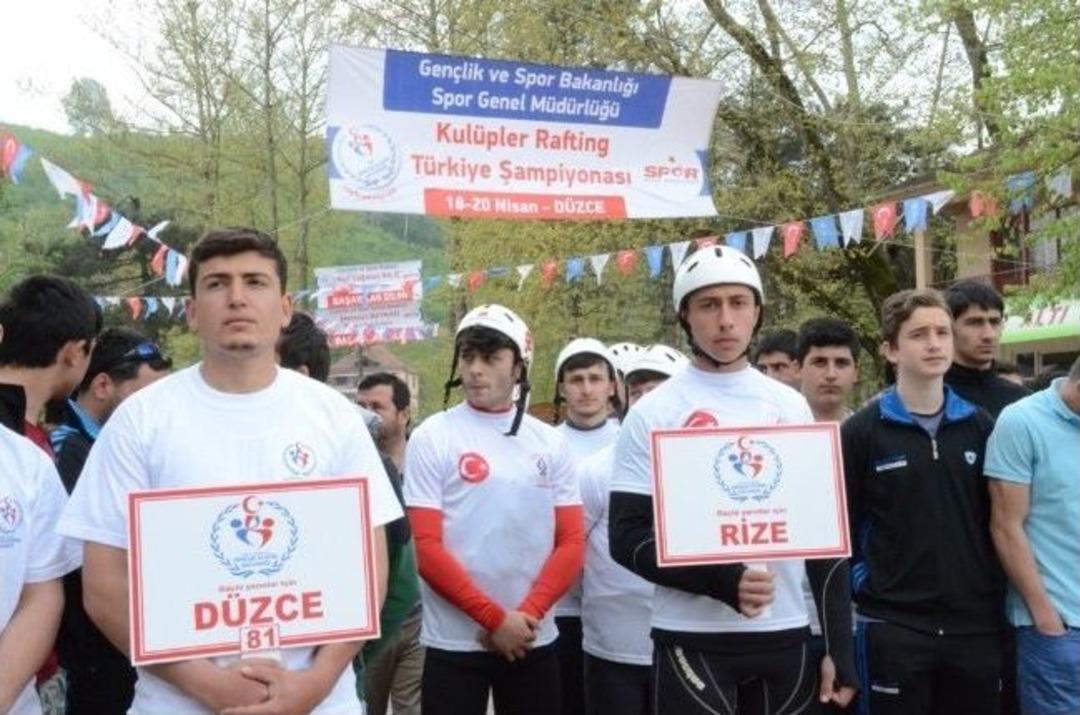 Rafting T&uuml;rkiye Şampiyonası Cumayeri&rsquo;nde Başladı