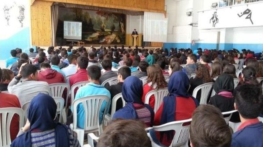 Gediz Ticaret Meslek Lisesi'nde &ldquo;turizm Haftası&rdquo; Kutlama Etkinliği