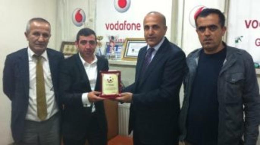 &Ouml;rnek İşadamına Plaket