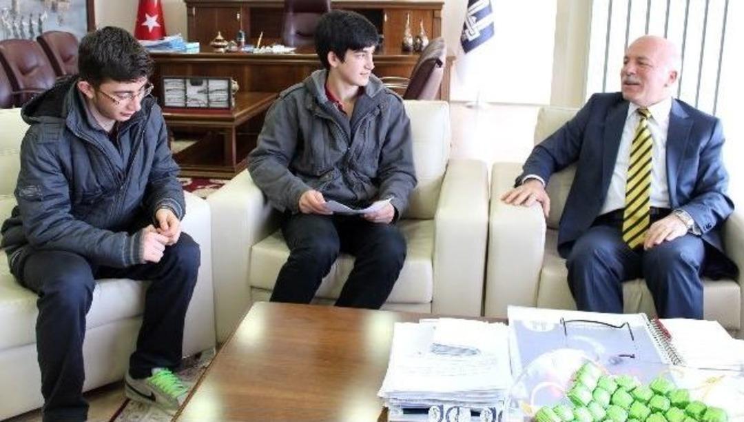 Sekmen'den Eğitim Desteği