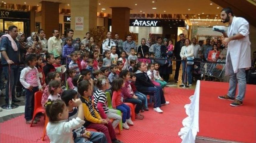 Bilimin Şaşırtıcı D&uuml;nyasına Akın Ettiler