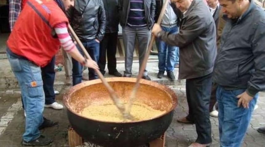 Simav&rsquo;da Mahalle Hayırları Başladı